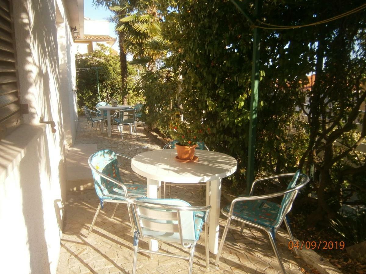 Apartments Sea And Sun Rabac Exteriör bild